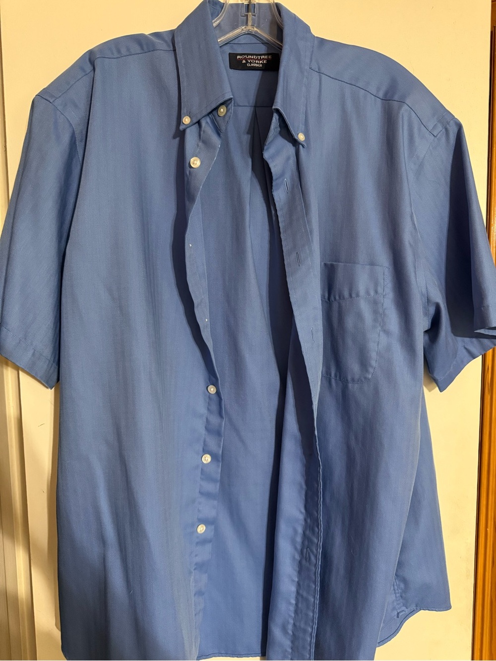 Roundtree & Yorke Light Blue Short-Sleeve Button-Down Shirt
